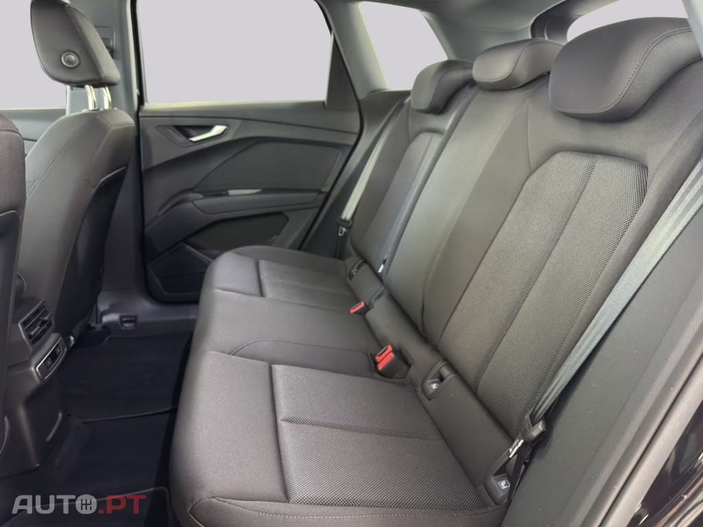 Audi Q4 E-Tron 45 Quattro I.V.A DEDUTIVEL