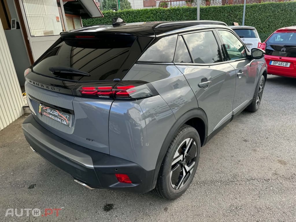 Peugeot 2008 1.2 PureTech GT EAT8