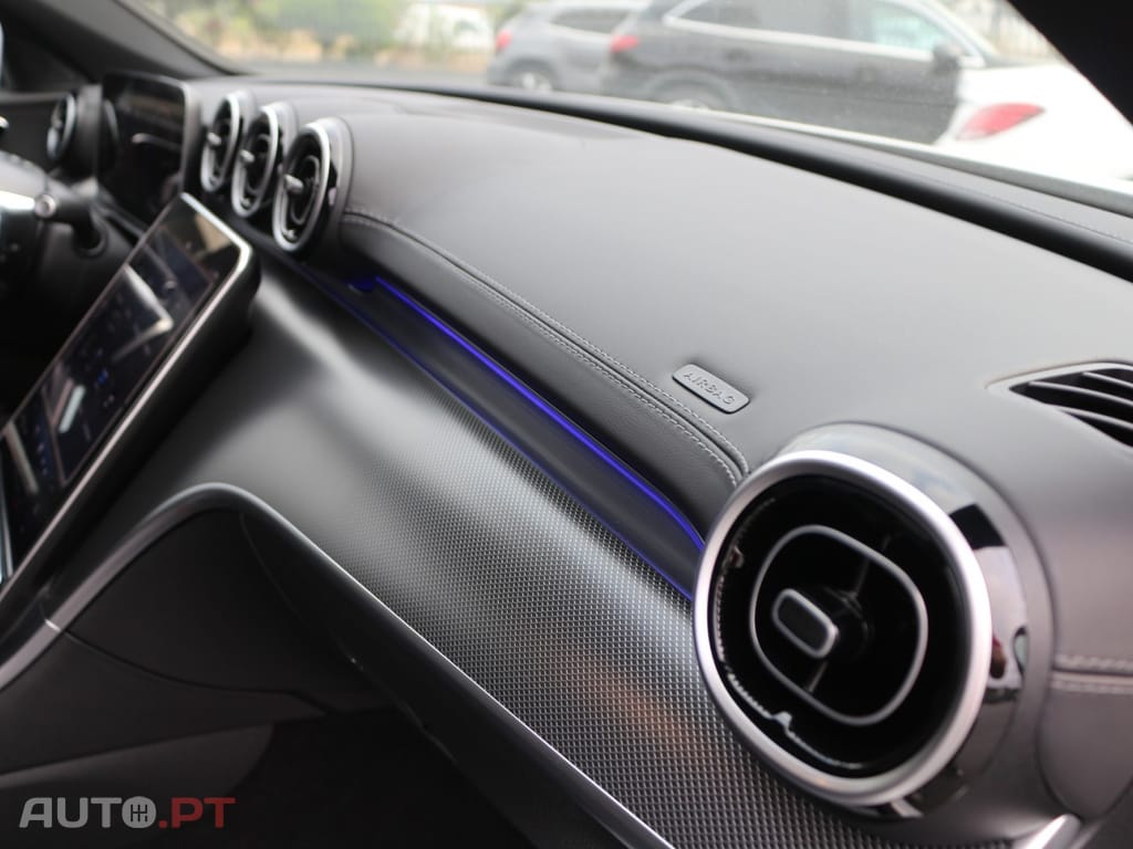 Mercedes-Benz C 300 de AMG Line