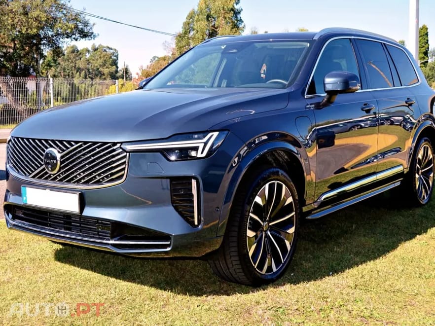 Volvo XC90 2.0 T8 PHEV Inscription Expression AWD