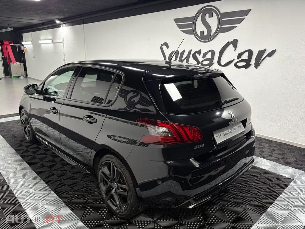 Peugeot 308 PureTech 130 EAT8 GT