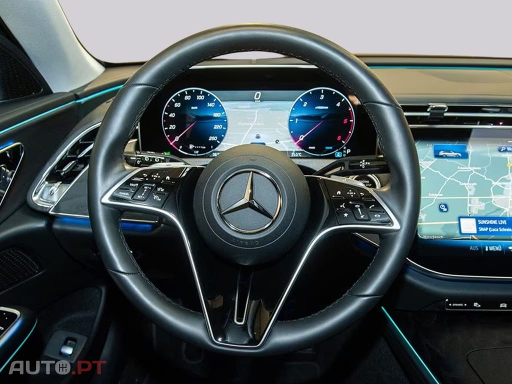 Mercedes-Benz E 220 I.V.A DEDUTÍVEL T d+AVANTGARDE