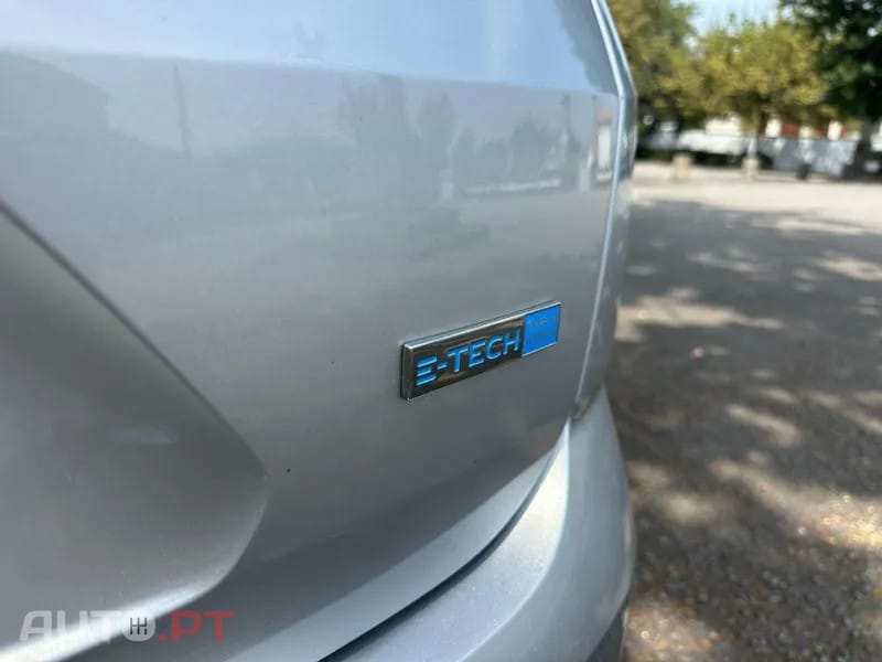 Renault Mégane Sport Tourer 1.6 E-Tech Hybrid