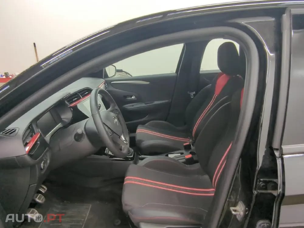 Opel Corsa 1.2 T GS Line
