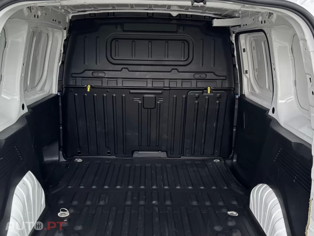 Peugeot Partner PARTNER 1.5 BLUEHDI PRO ST 3-LUG ( iva dd )