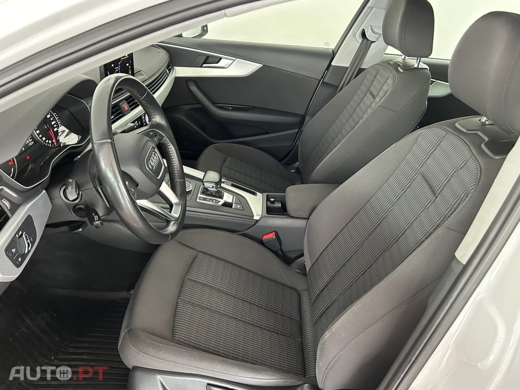 Audi A4 Avant 2.0 TDI S-line S tronic