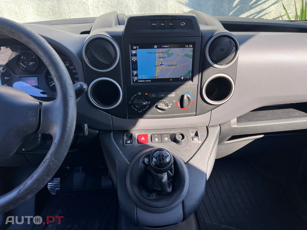 Peugeot Partner Blue HDI