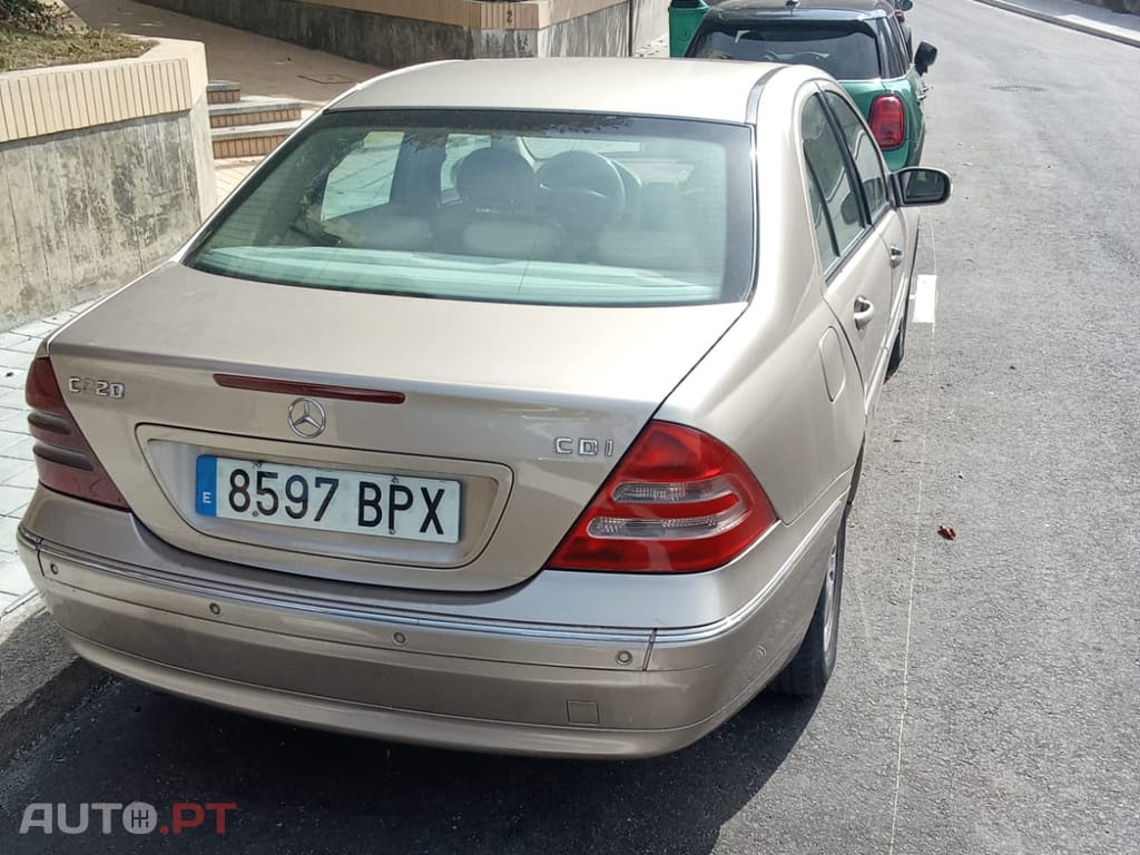 Mercedes-Benz C 220 CDI ELEGANCE