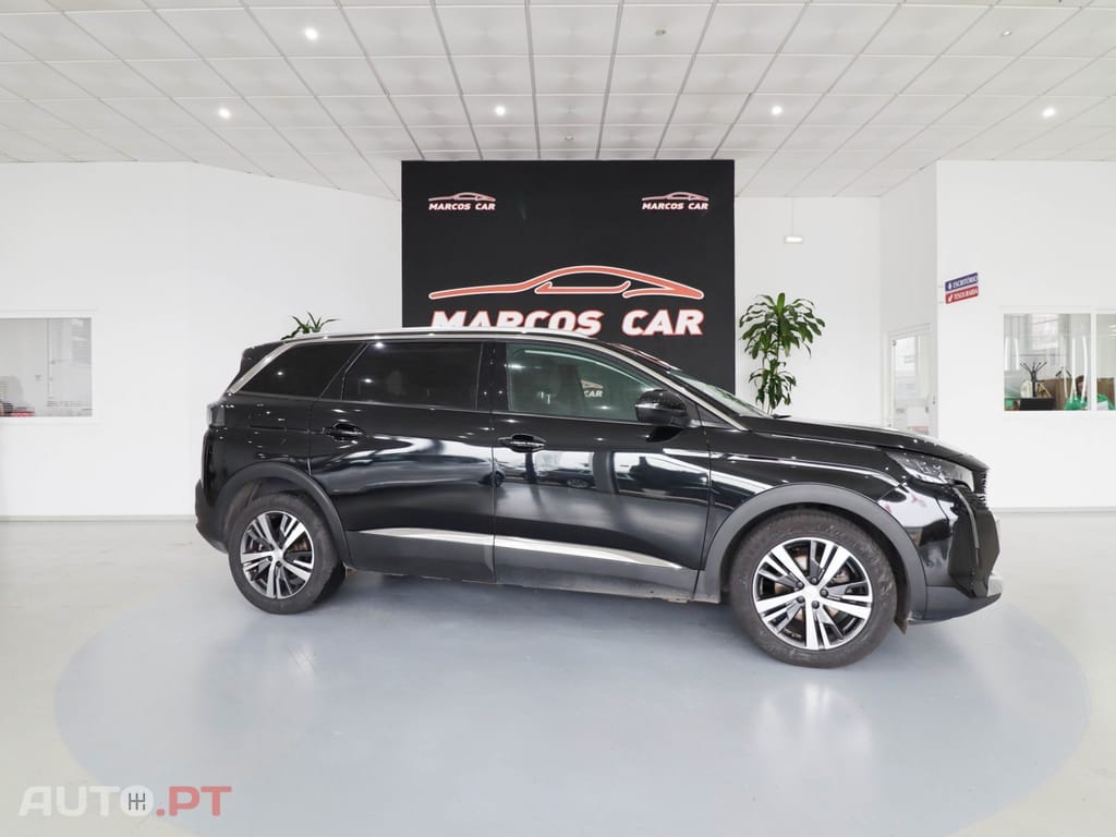 Peugeot 5008 1.5 BlueHDi Allure EAT8