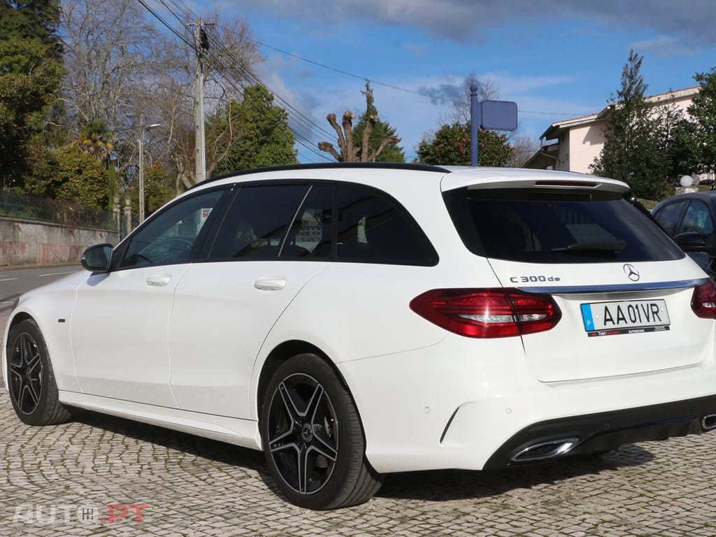 Mercedes-Benz C 300 de AMG Line