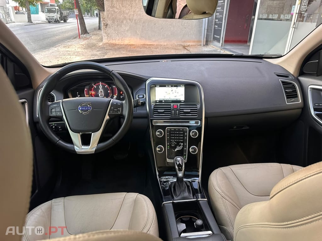 Volvo XC60 2.0 D3 Dynamic Edition Geartronic