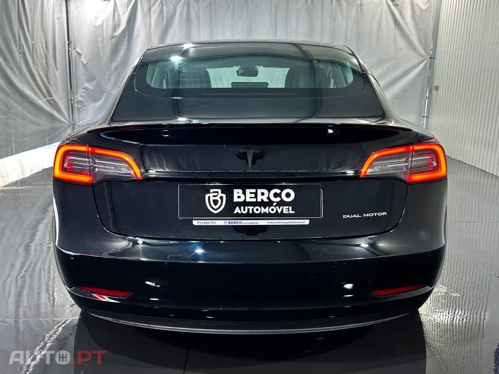 Tesla Model 3 LONG RANGE DUAL MOTOR AWD