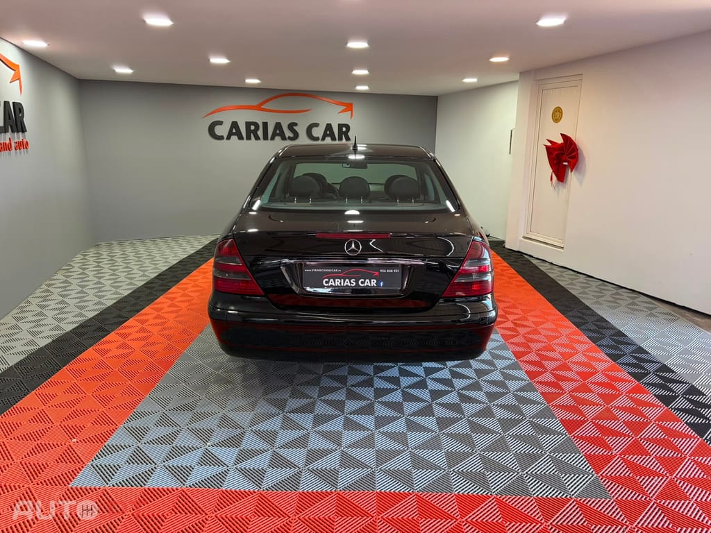 Mercedes-Benz E 200 CDI ELEGANCE Aut.