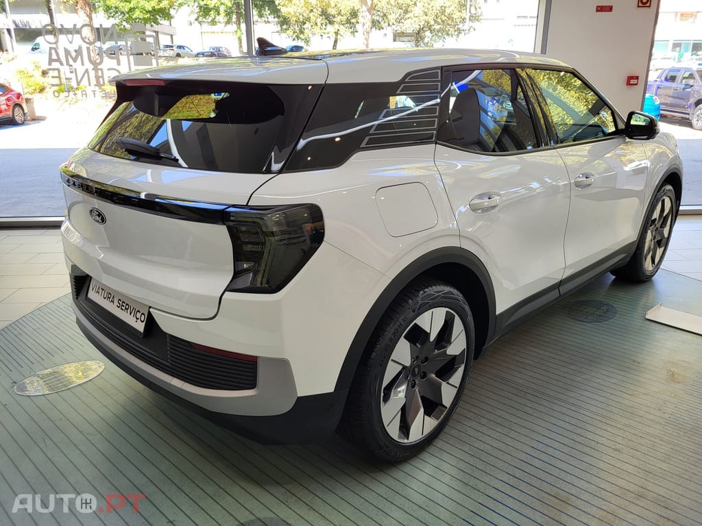 Ford Explorer 77 kWh Premium