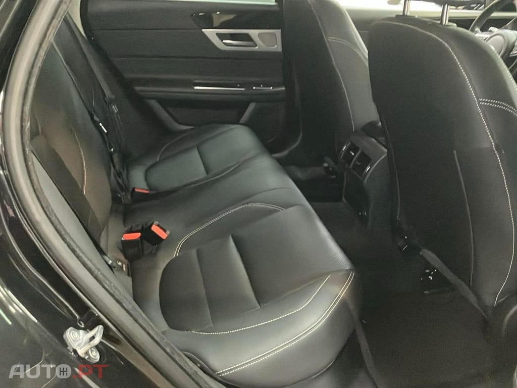 Jaguar XF 2.0 D Pure Aut.