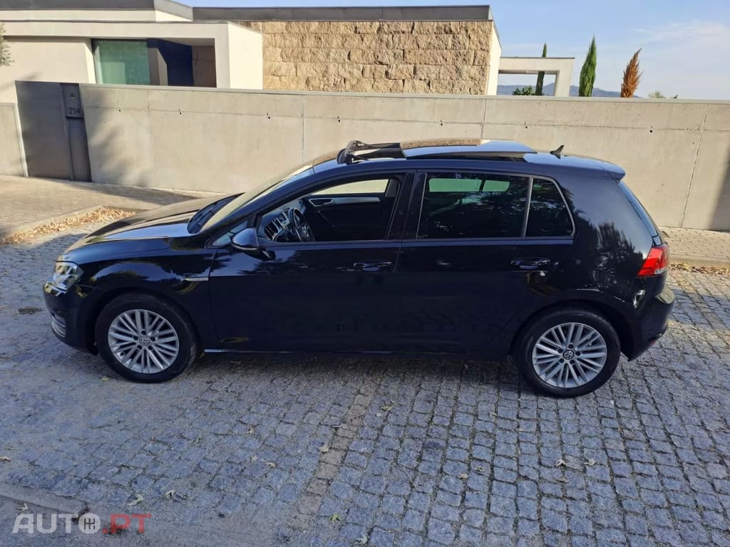 Volkswagen Golf 2.0 TDi Highline