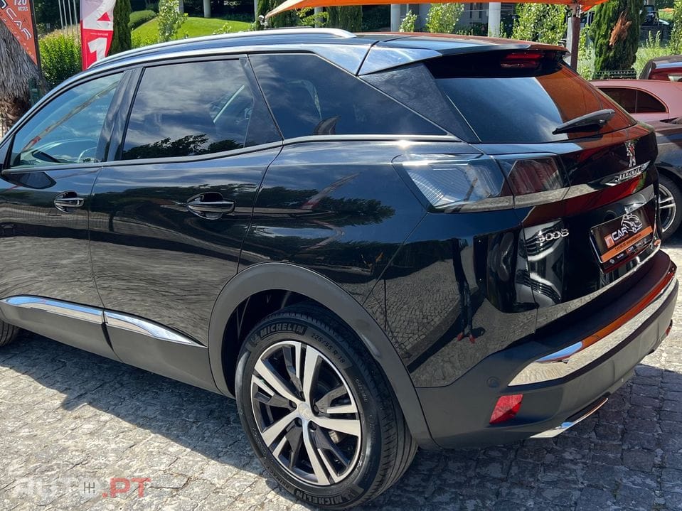 Peugeot 3008 1.5 BlueHDi GT Line J19