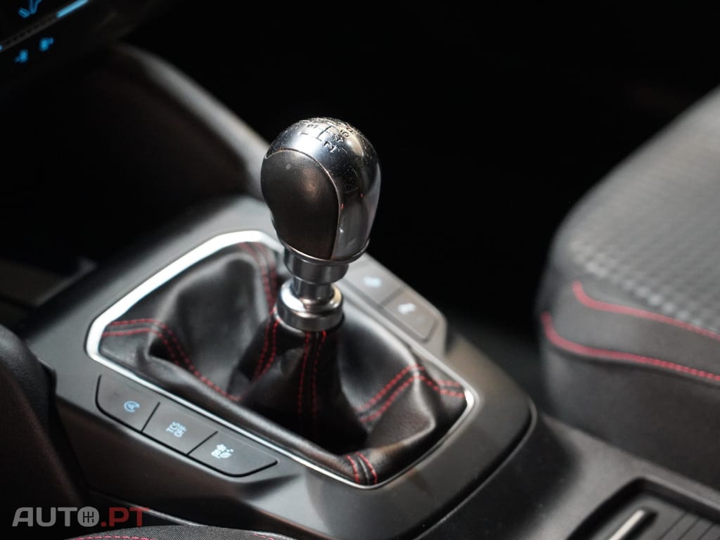 Ford Focus 1.0 EcoBoost ST-Line