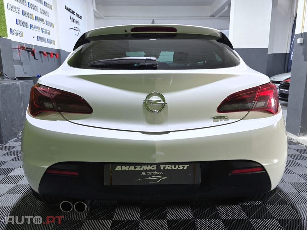 Opel Astra GTC 1.6 CDTi S/S