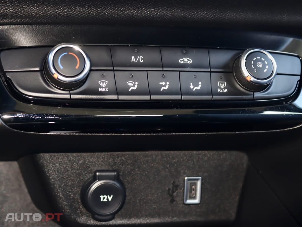 Opel Corsa 1.2 T Elegance