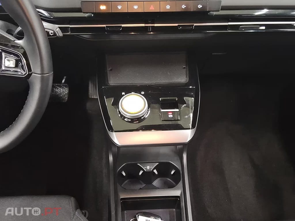 MG MG4 I.V.A DEDUTIVEL 