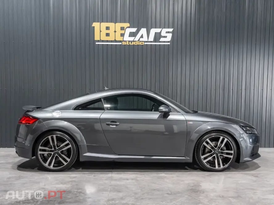 Audi TT 2.0 TFSI quattro S tronic
