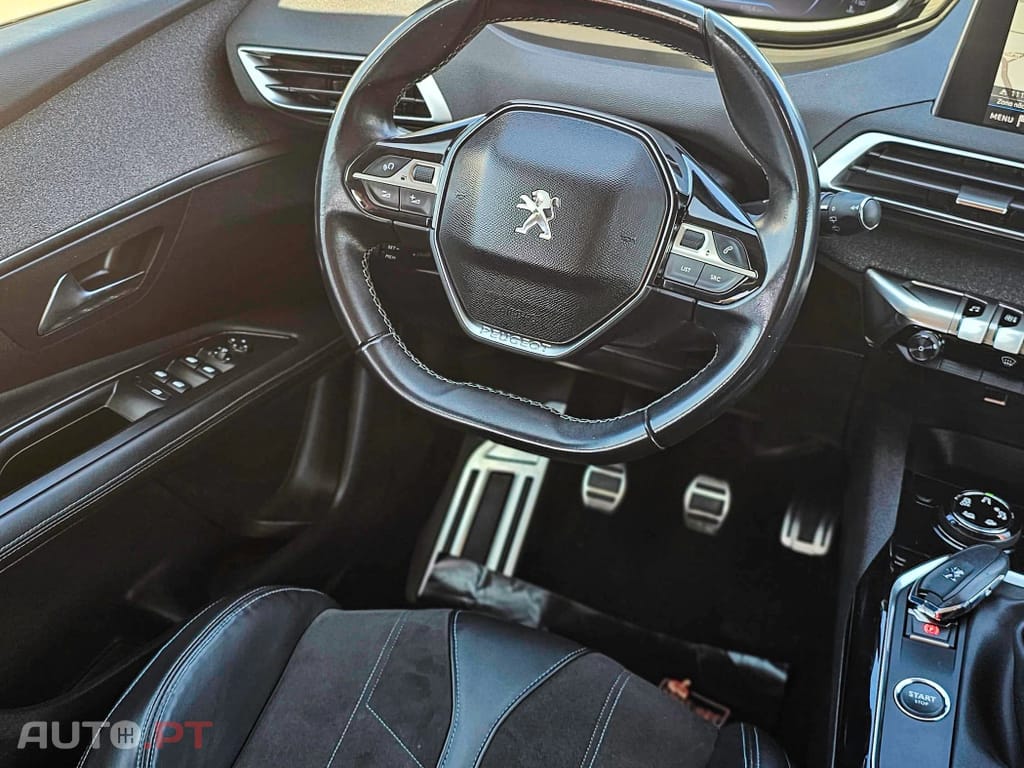 Peugeot 3008 1.5 BlueHDi Crossway