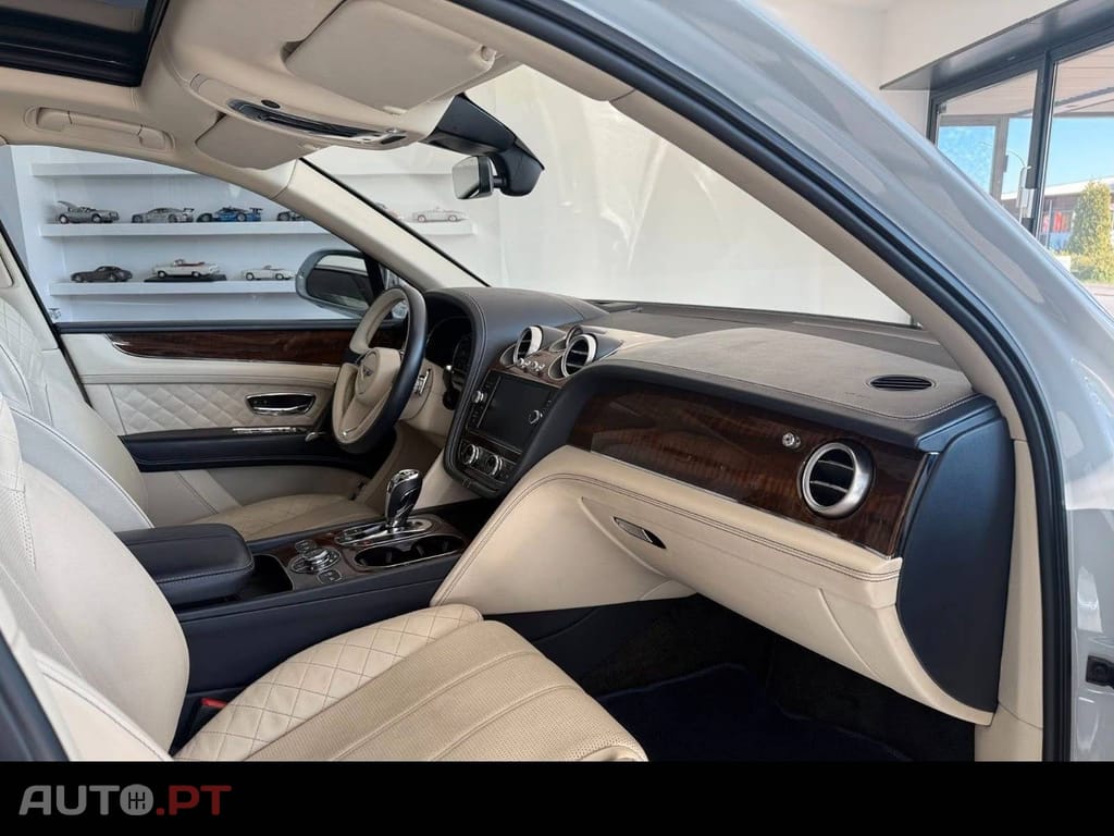 Bentley Bentayga W12 Mulliner