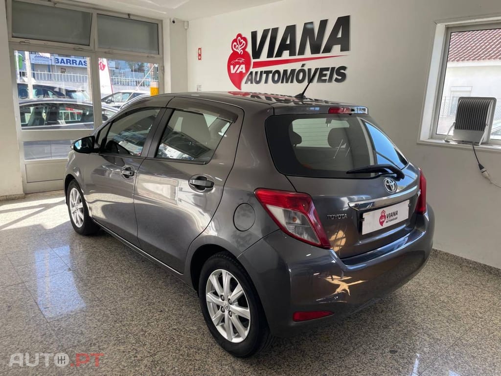 Toyota Yaris 1.0 VVT-i ACtive+AC
