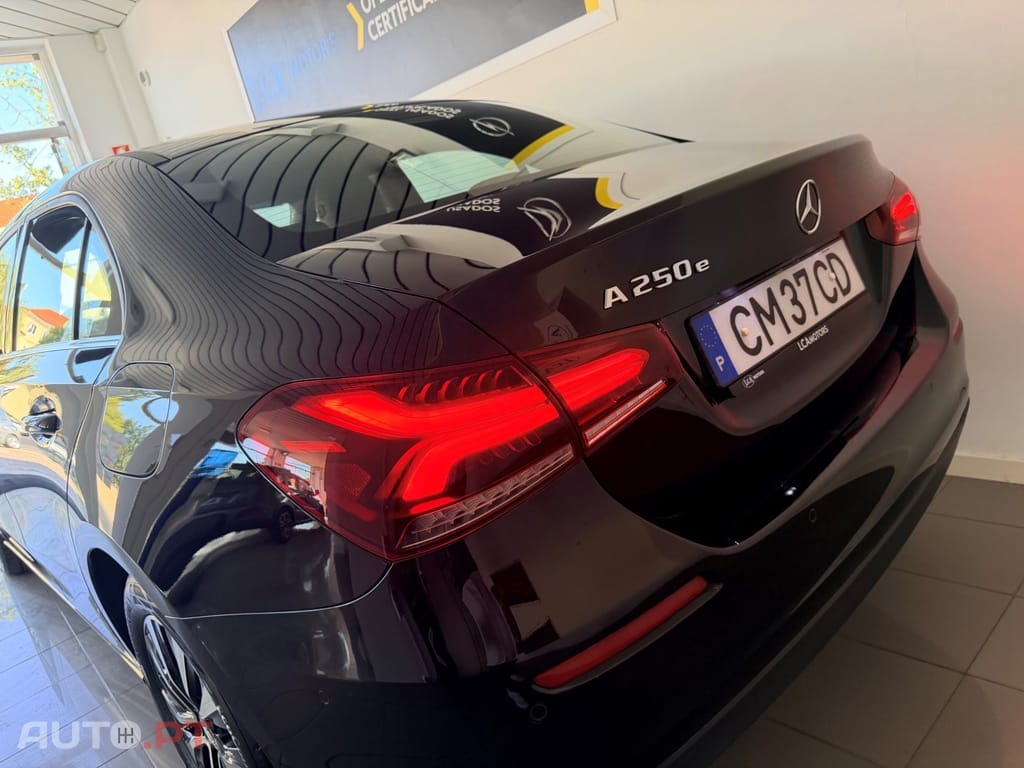 Mercedes-Benz A 250 A 250e Limusine Business Edition