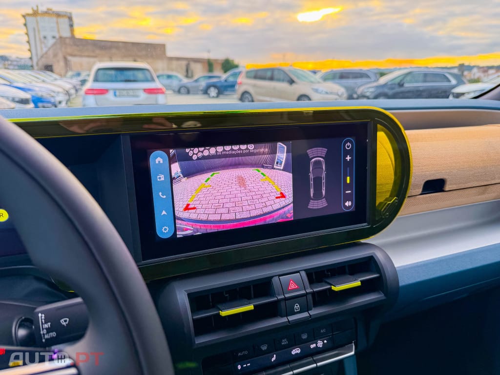 Fiat Grande Panda 1.2 Hybrid La Prima eDCT