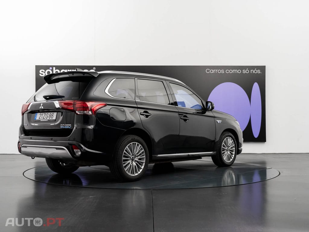 Mitsubishi Outlander 2.4 Instyle