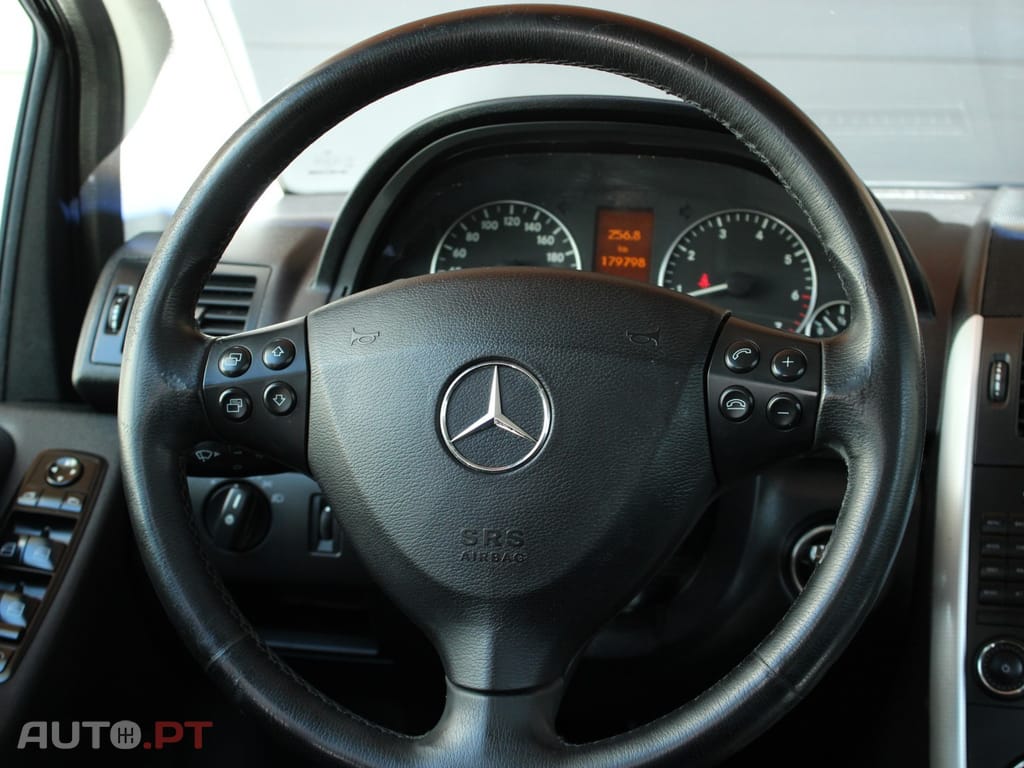 Mercedes-Benz A 150 Avantgarde Automatic