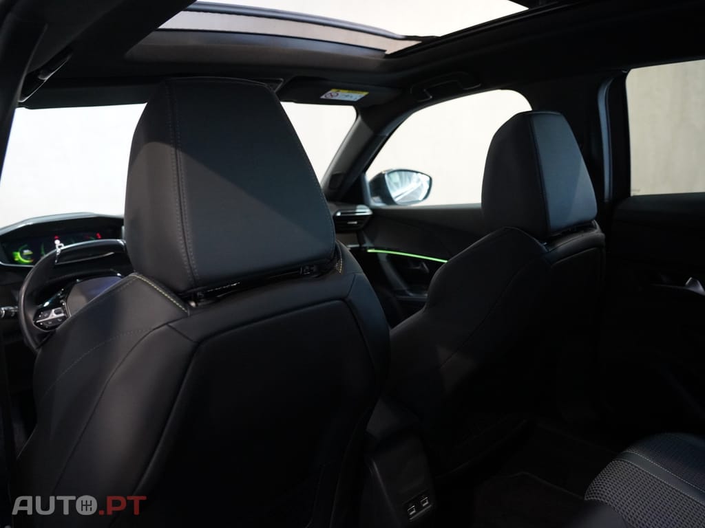 Peugeot 2008 1.2 PureTech GT Line