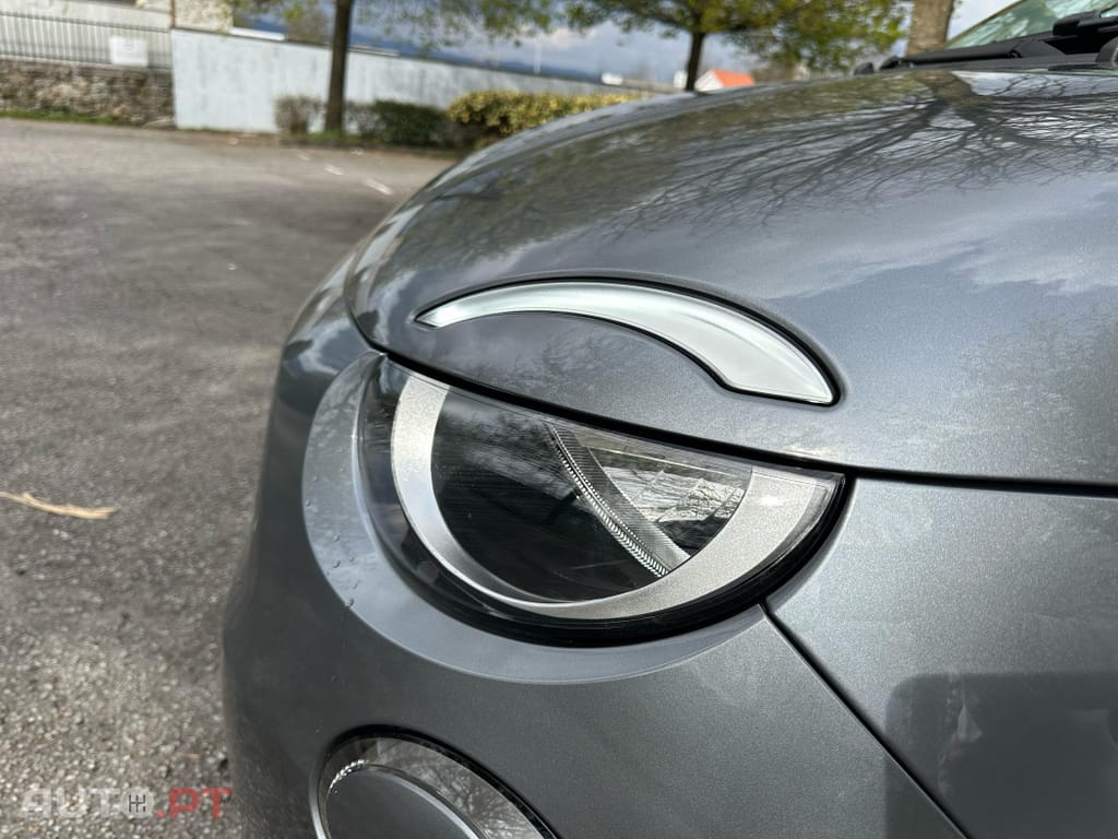 Fiat 500e 23kWh 95cv (RED)