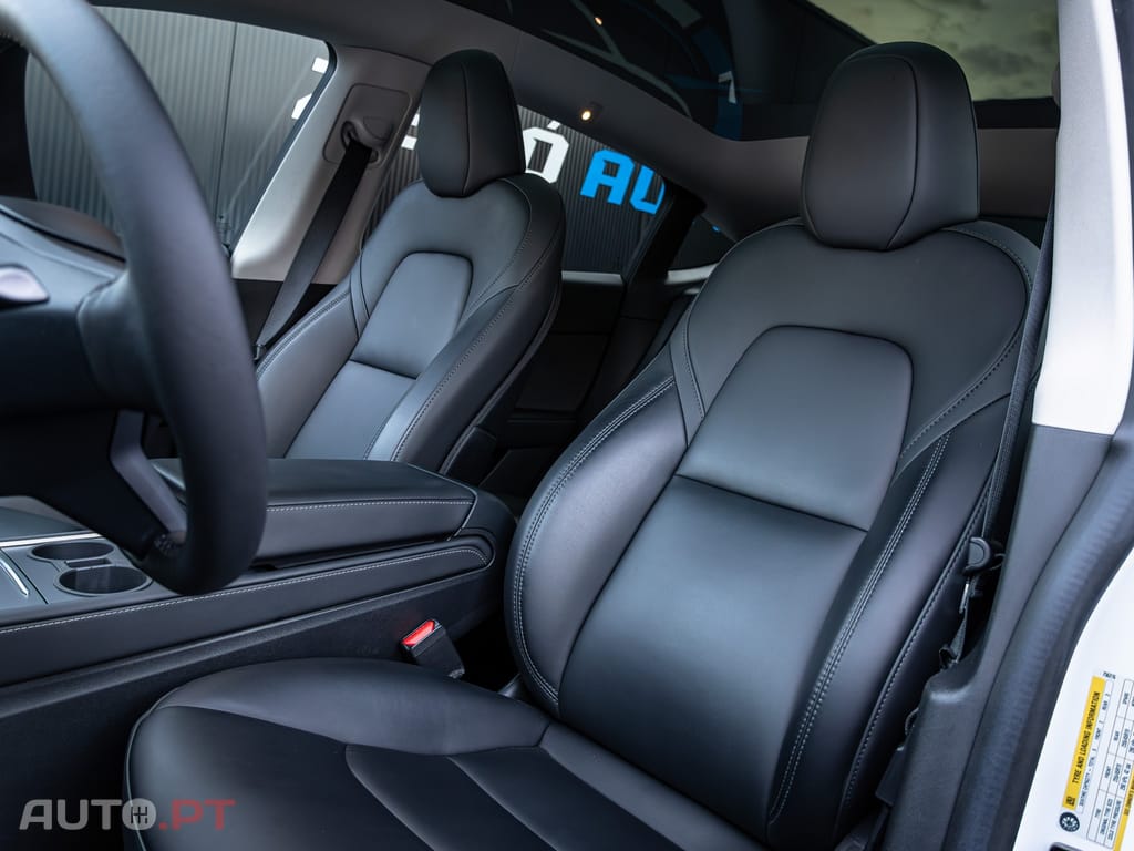 Tesla Model Y Tração Traseira