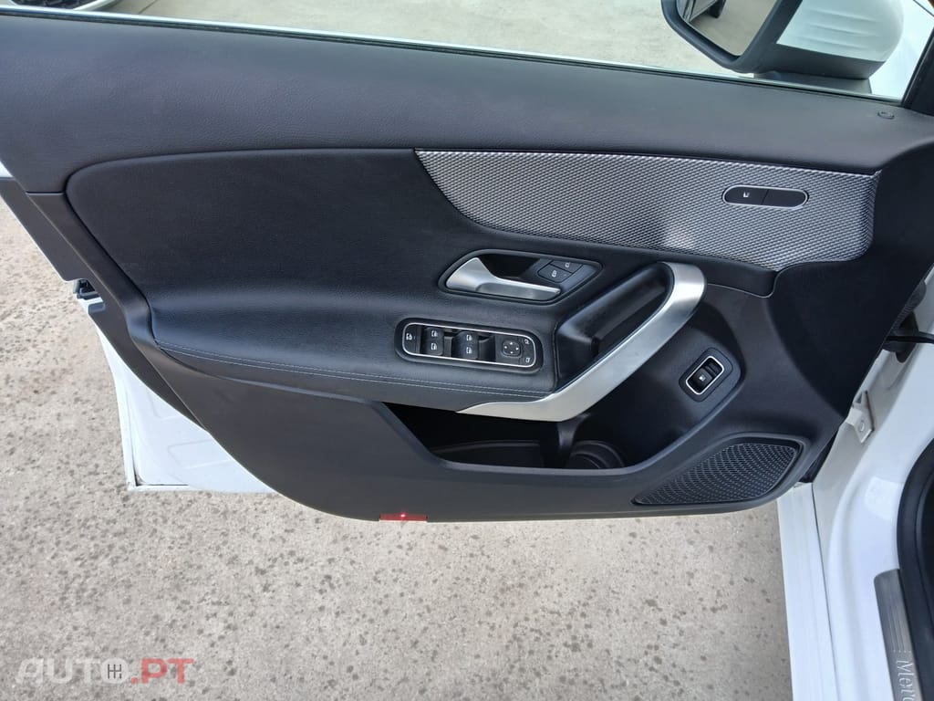 Mercedes-Benz A 250 e
