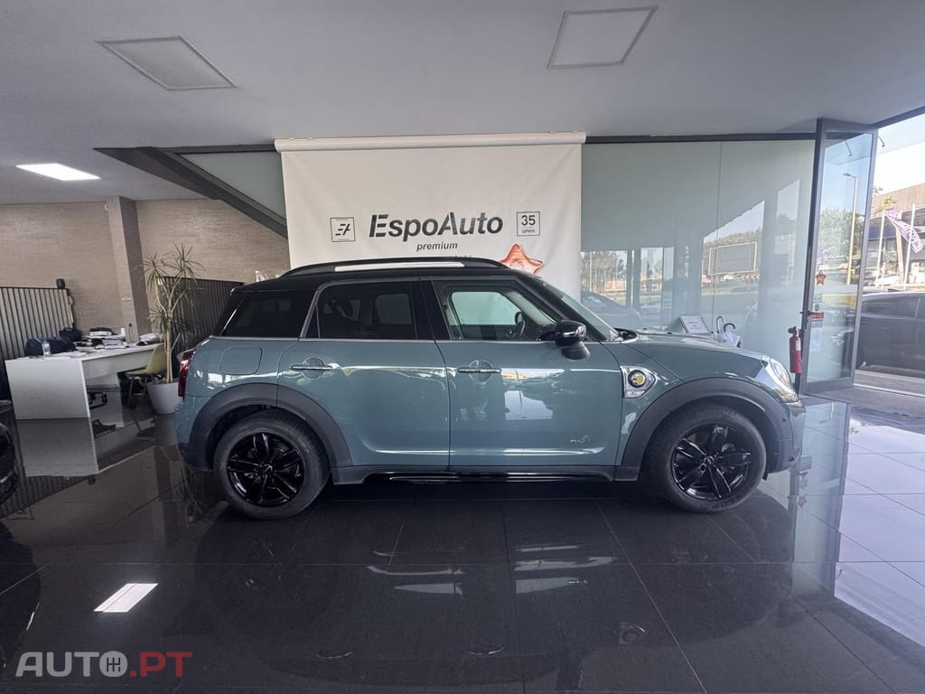 MINI Countryman Cooper SE ALL4 Auto