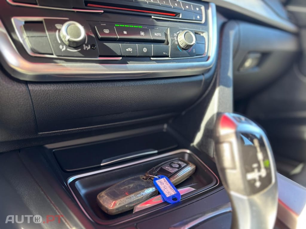 BMW 320 d EfficientDynamics Auto Line Sport