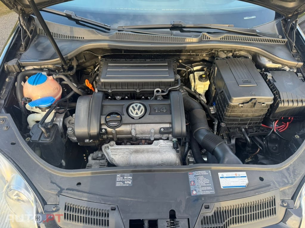Volkswagen Golf 1.4i Trendline AC — fotografia 11
