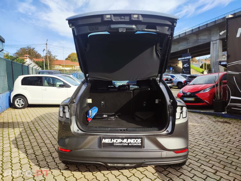 Ford Mustang Mach-E Premium