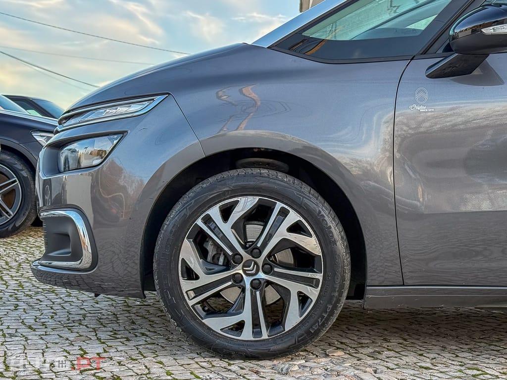 Citroen C4 SpaceTourer 1.5 BlueHDi Shine EAT8