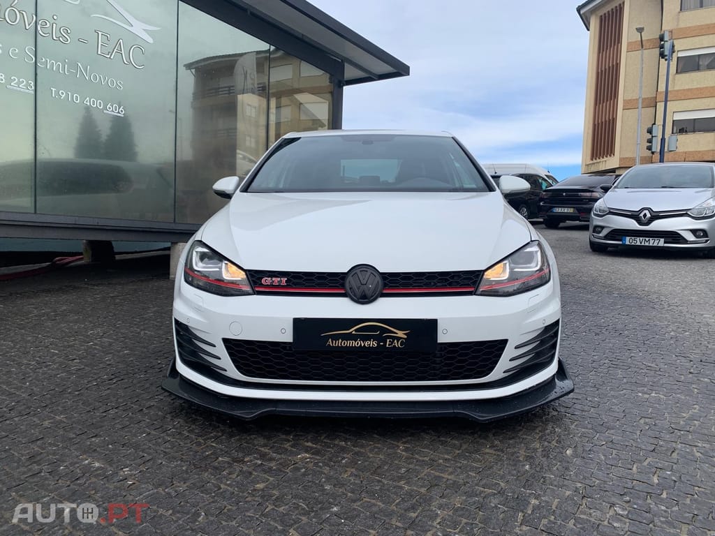 Volkswagen Golf 2.0 TSi GTi DSG Performance