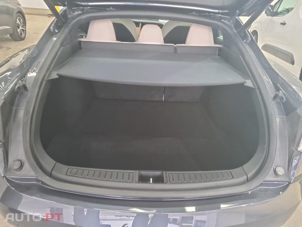 Tesla Model S 100 kWh Long Range AWD