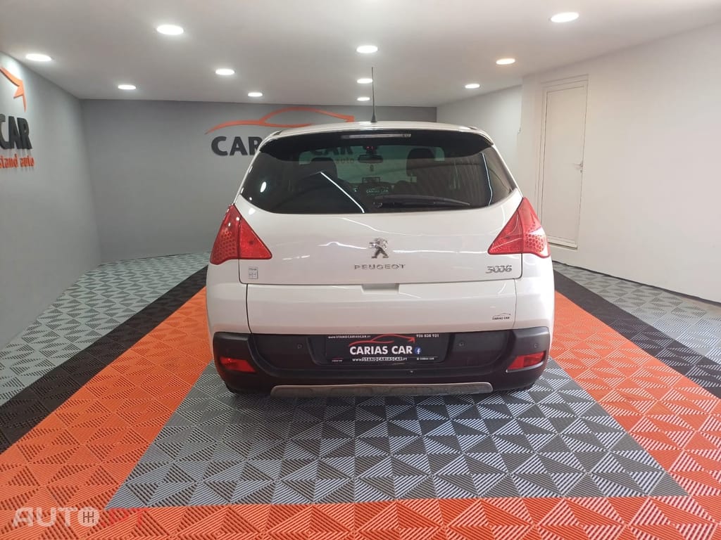 Peugeot 3008 2.0 HDi Hybrid4