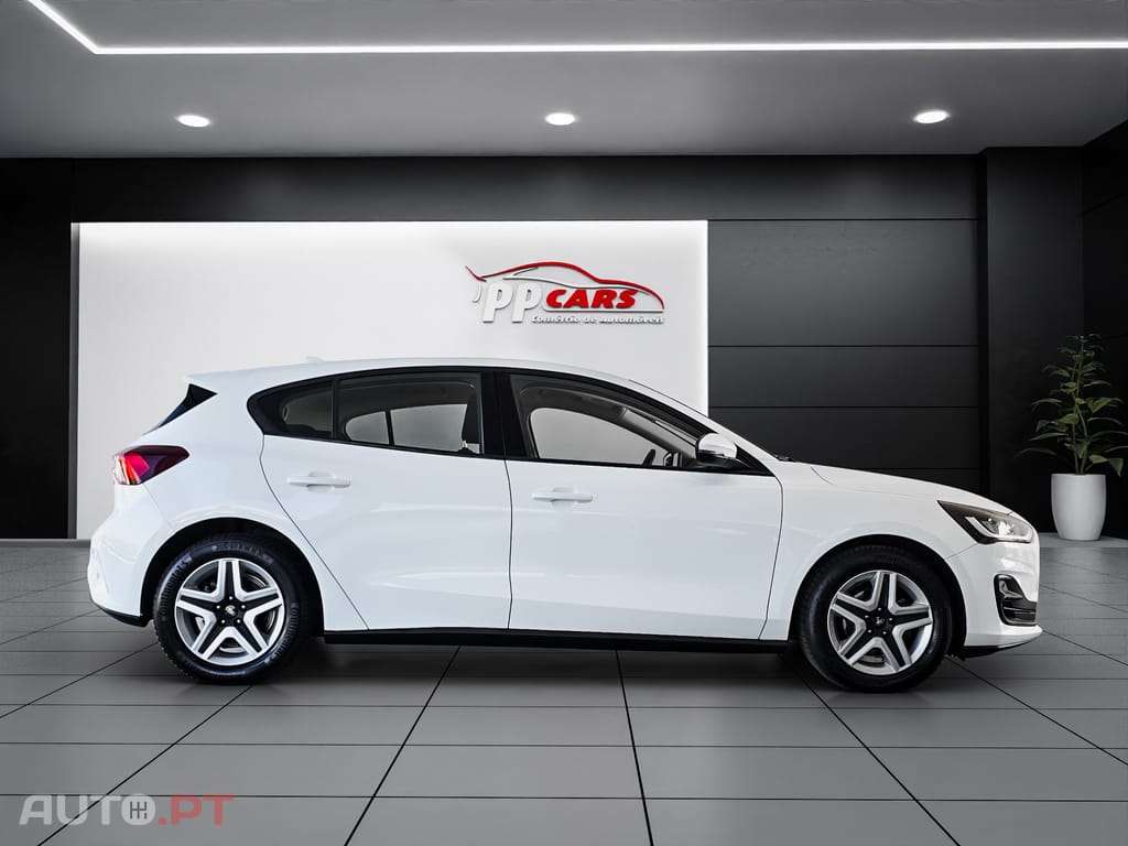Ford Focus SW 1.0 EcoBoost Active