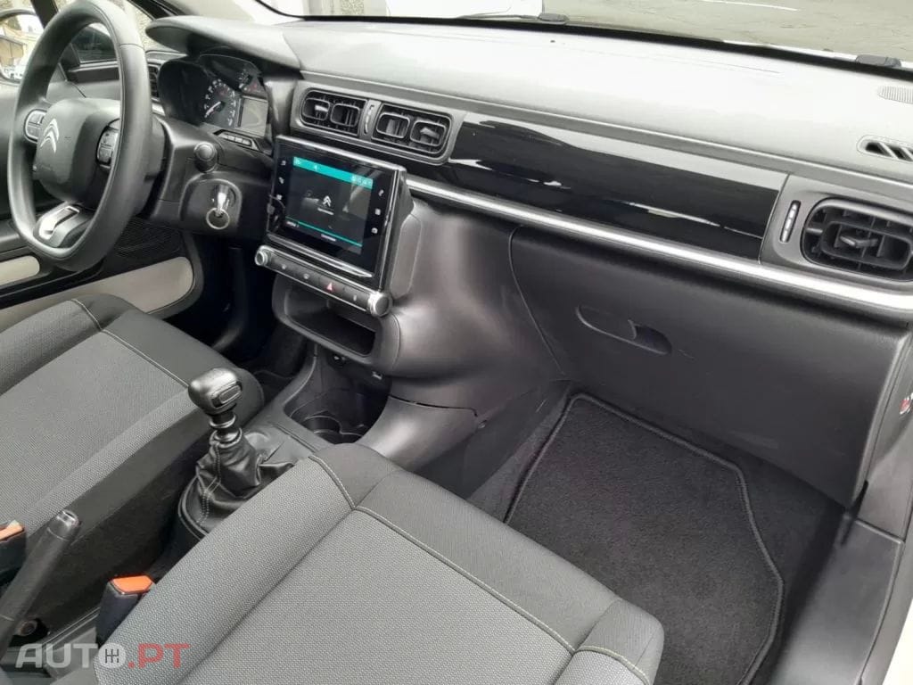 Citroen C3 1.6 BLUEHDI SHINE