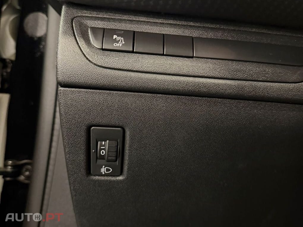 Peugeot 2008 1.2 PureTech Style