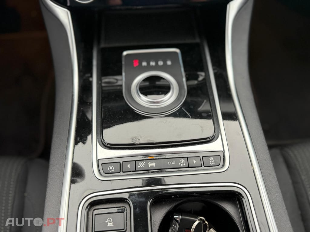 Jaguar XF 2.0 D Pure Aut.