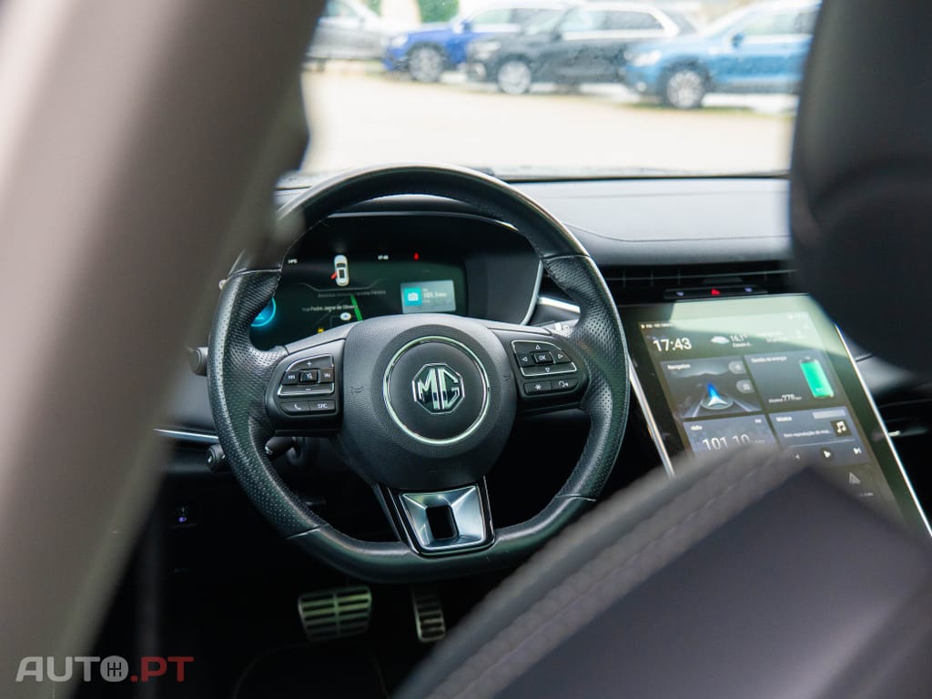 MG Marvel R 70 kWh Luxury